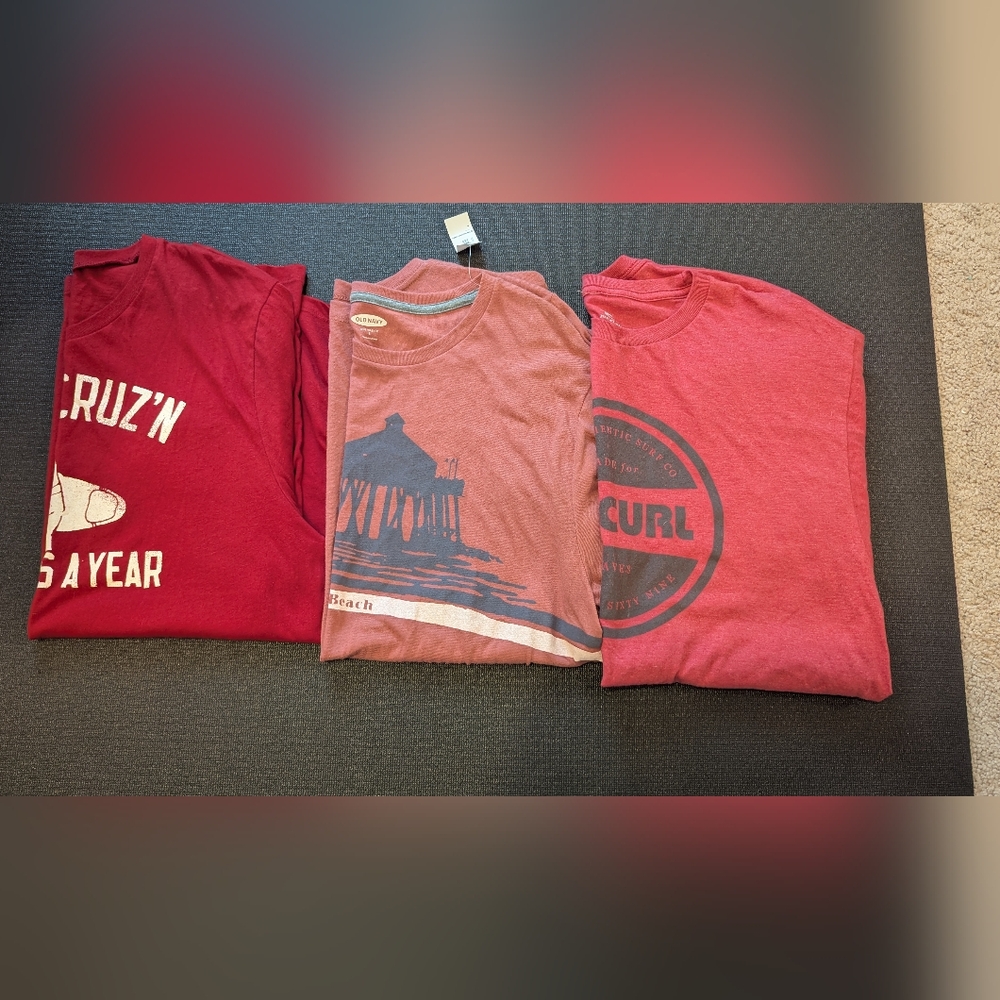 Old Navy/Rip Curl T-shirt Lot - Size L